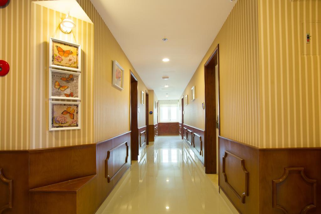 Hotel L'Odeon Phu My Hung Ho Chi Minh City Exterior photo